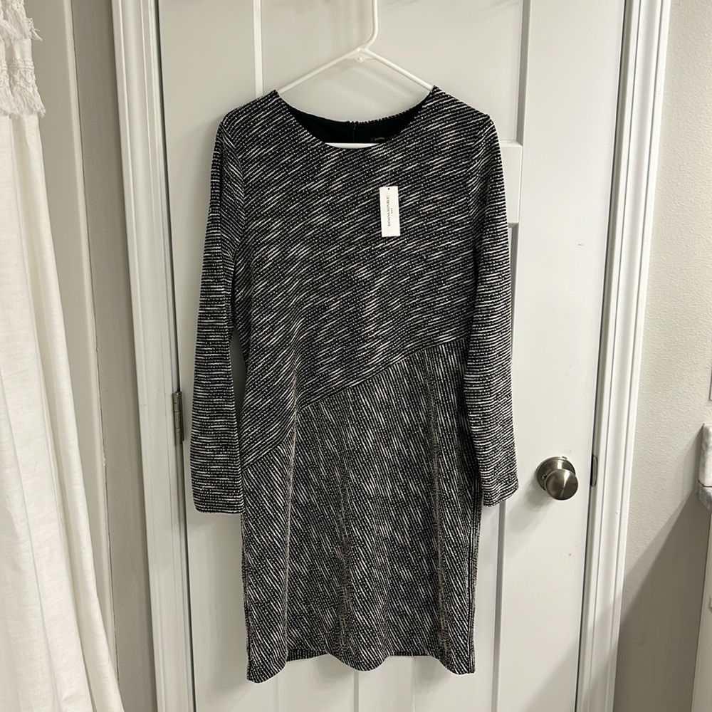 Black and White Banana Republic Dress